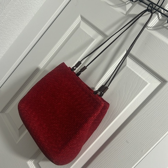Red straw shoulder bag, medium size - Picture 2 of 5